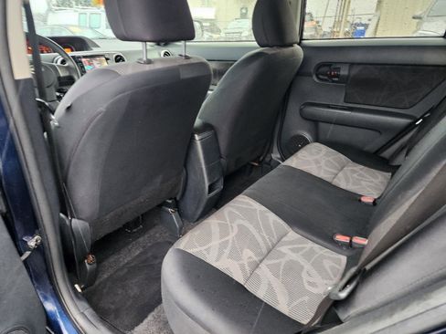 Used 2014 Scion xB image 18