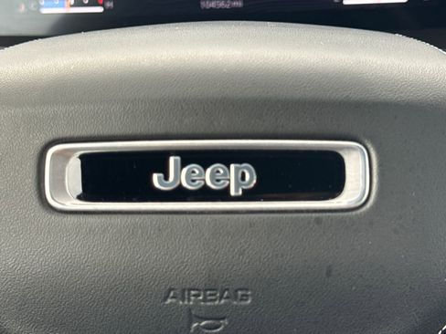 Used 2021 Jeep Grand Cherokee L Overland AWD/4WD image 32
