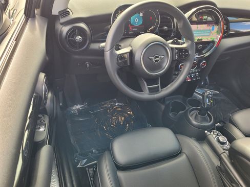 Used 2023 MINI Cooper S image 12