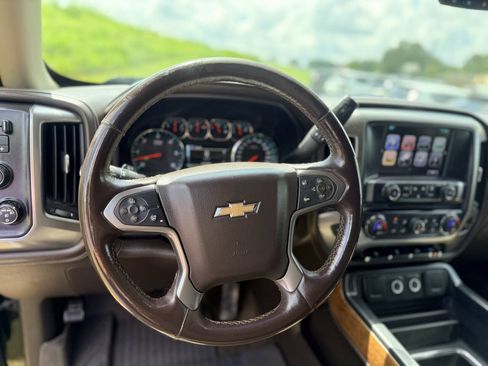 Used 2017 Chevrolet Silverado 1500 LTZ w/ LTZ Plus Package AWD/4WD image 16