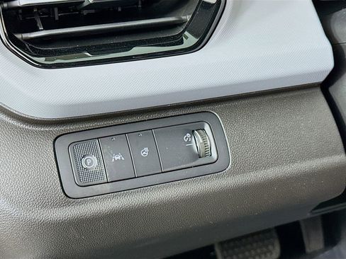 New 2027 Chevrolet Bolt LT w/ Comfort Package image 10