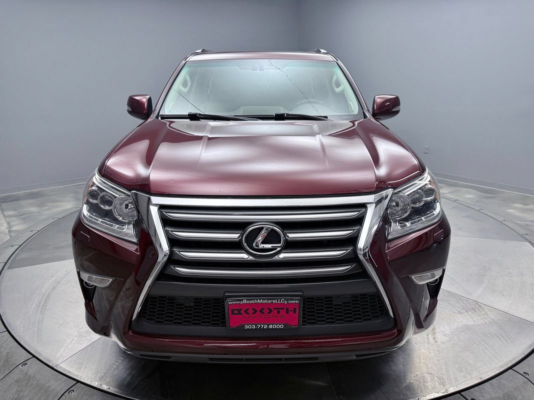 Used 2017 Lexus GX 460 Premium AWD/4WD image 2