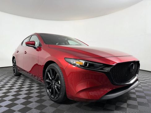 Used 2021 MAZDA MAZDA3 s FWD image 6