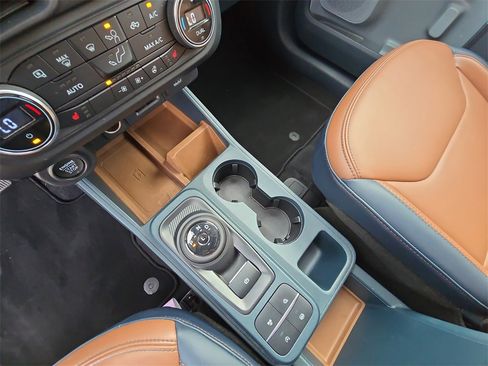 Used 2022 Ford Maverick Lariat w/ Lariat Luxury Package image 21