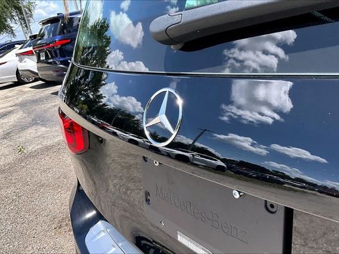 Used 2025 Mercedes-Benz GLB 35 AMG 4MATIC image 61