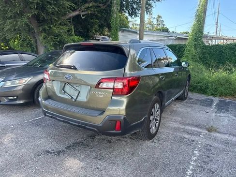 Used 2019 Subaru Outback 3.6R Touring AWD/4WD image 7