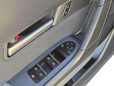 Used 2023 MAZDA CX-50 AWD 2.5 S w/ Convenience Package image 17