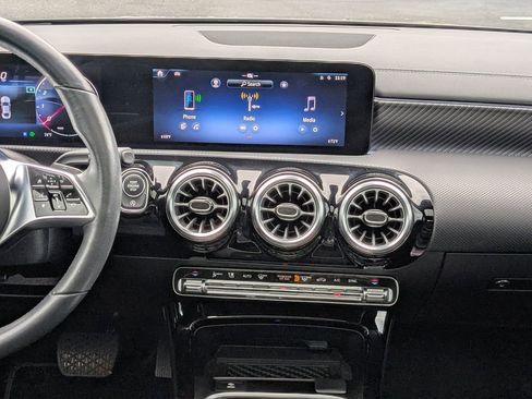 Used 2024 Mercedes-Benz CLA 250 CLA 250 image 16