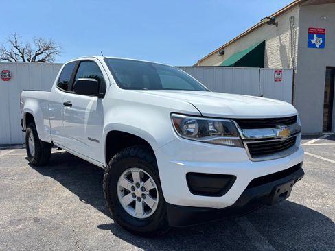Used 2017 Chevrolet Colorado W/T w/ WT Convenience Package RWD image 10