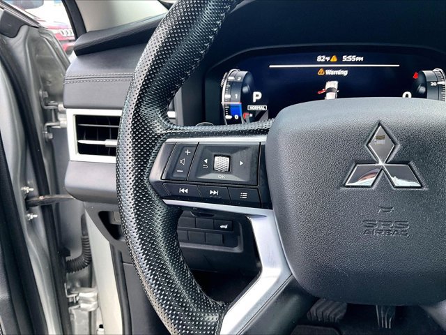 Used 2023 Mitsubishi Outlander SEL FWD image 20
