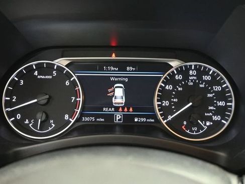 Used 2024 Nissan Sentra SR w/ SR Premium Package FWD image 40