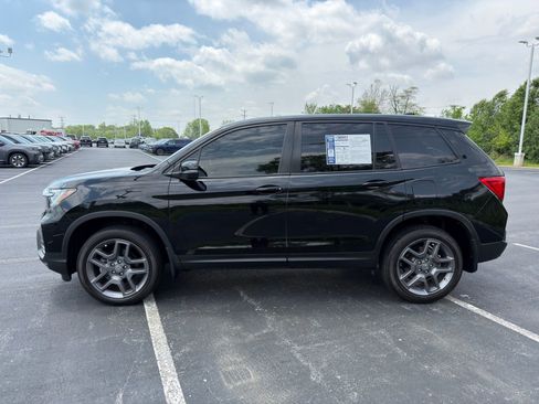 Used 2023 Honda Passport EX-L image 3