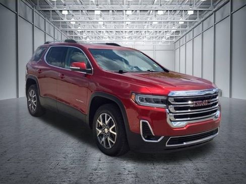 Used 2023 GMC Acadia SLT w/ Preferred Package AWD/4WD image 3