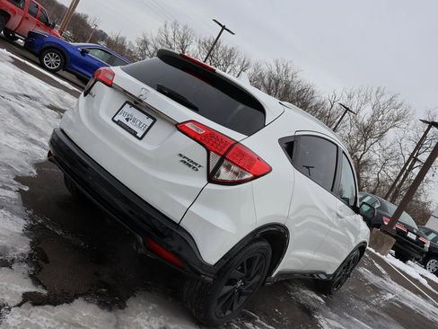 Certified 2021 Honda HR-V Sport image 7