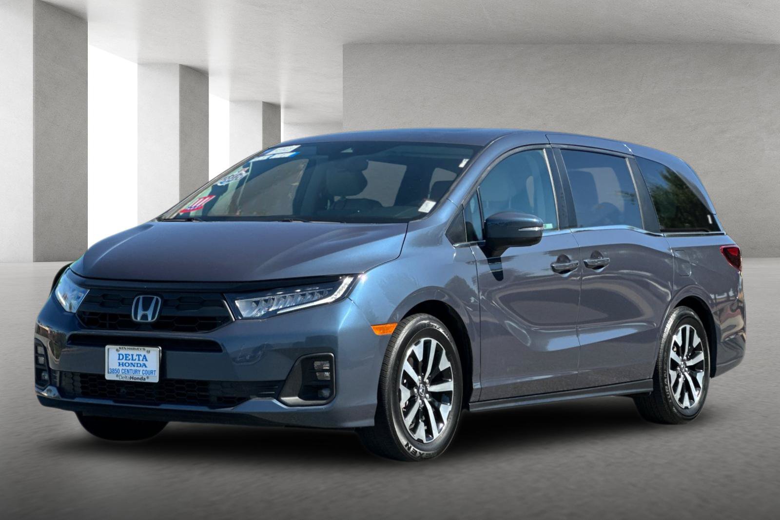 Certified 2025 Honda Odyssey EX-L image 8