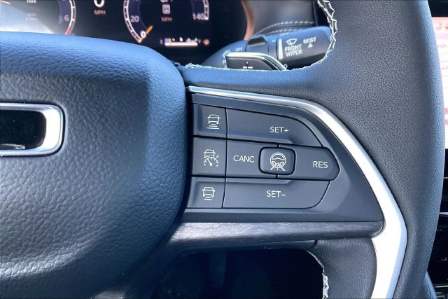 New 2026 Jeep Grand Cherokee Limited AWD/4WD image 19