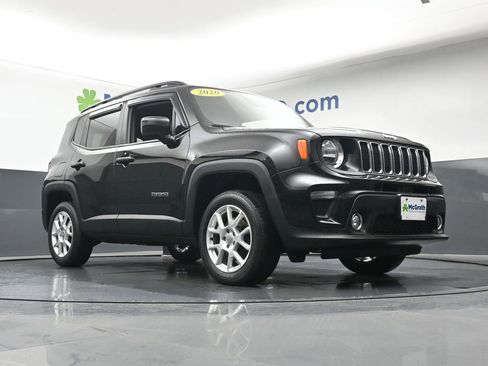 Used 2020 Jeep Renegade Latitude w/ Cold Weather Group AWD/4WD image 23