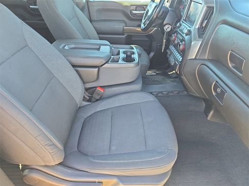 Used 2023 Chevrolet Silverado 2500 LT image 10