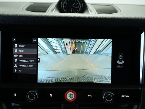 New 2026 Porsche Macan AWD/4WD image 18
