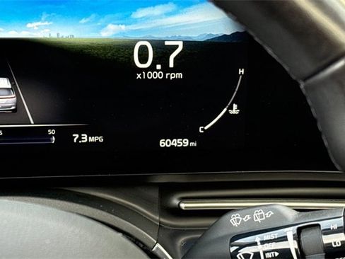 Certified 2022 Kia Carnival SX Prestige image 35