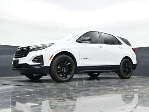 Used 2023 Chevrolet Equinox LS w/ LS Convenience Package FWD image 36