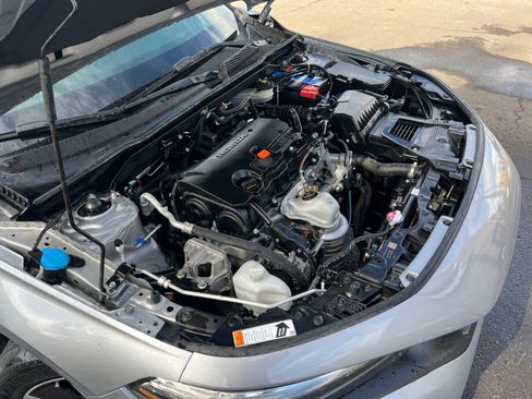 Used 2023 Honda Civic LX image 31