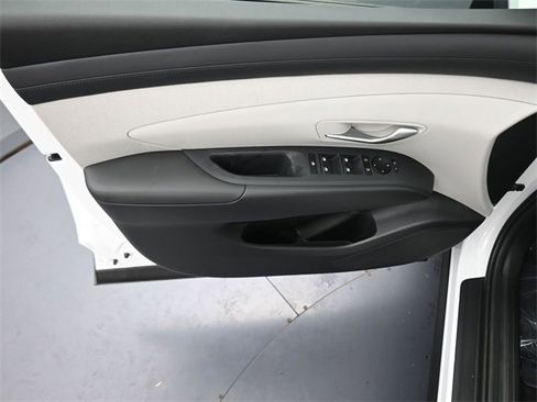 New 2026 Hyundai Tucson SEL image 10