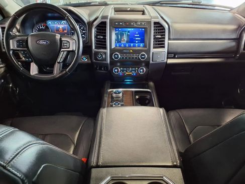 Used 2020 Ford Expedition Platinum AWD/4WD image 18
