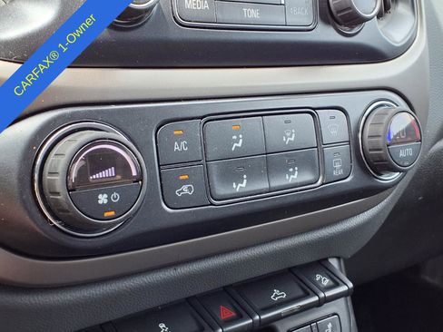 Used 2017 Chevrolet Colorado Z71 AWD/4WD image 26
