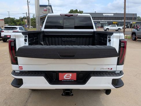 New 2026 GMC Sierra 2500 AT4 w/ AT4 Premium Plus Package AWD/4WD image 46