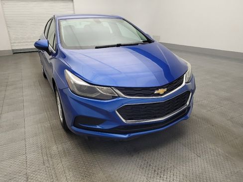 Used 2017 Chevrolet Cruze LT w/ Convenience Package image 14