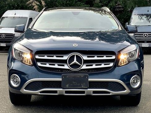 Used 2019 Mercedes-Benz GLA 250 4MATIC image 2