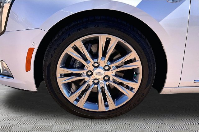 Used 2018 Cadillac XTS Luxury w/ Driver Awareness Package FWD image 8