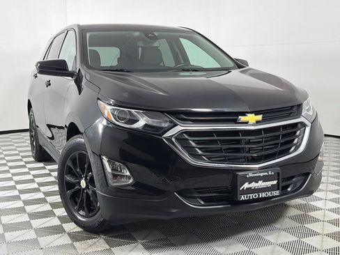 Used 2020 Chevrolet Equinox LT image 2