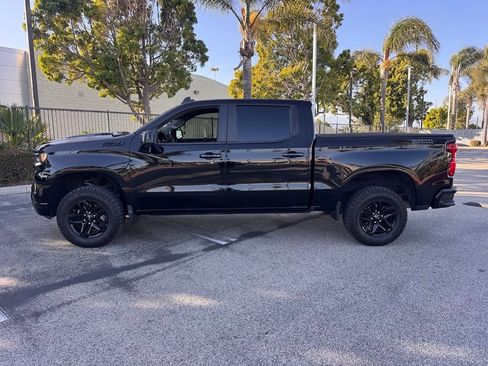 Used 2022 Chevrolet Silverado 1500 LT Trail Boss w/ LT Trail Boss Premium Package AWD/4WD image 5