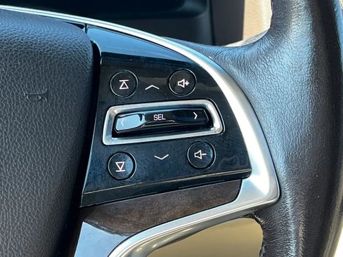 Used 2017 Cadillac Escalade Premium Luxury image 21