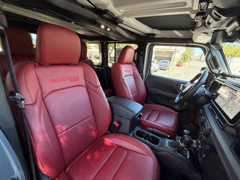 Used 2024 Jeep Wrangler Unlimited Rubicon 392 AWD/4WD image 20