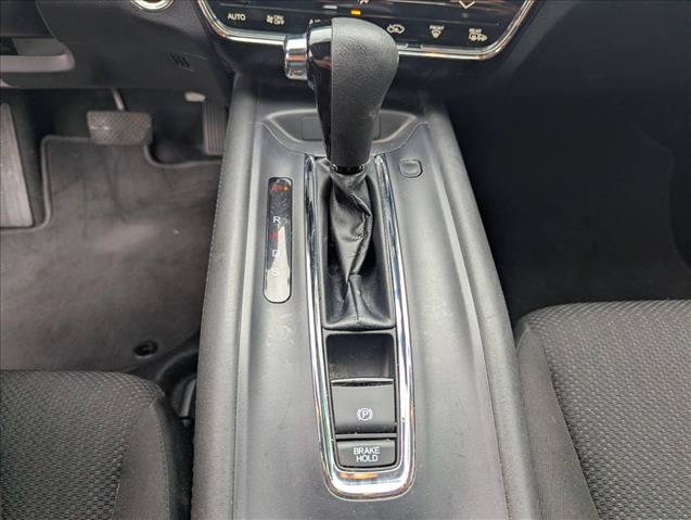 Used 2018 Honda HR-V EX image 16