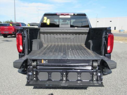 Used 2024 GMC Sierra 1500 Denali w/ Denali Reserve Package image 6