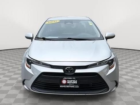 Used 2025 Toyota Corolla LE FWD image 8