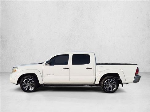 Used 2011 Toyota Tacoma 2WD Double Cab image 9