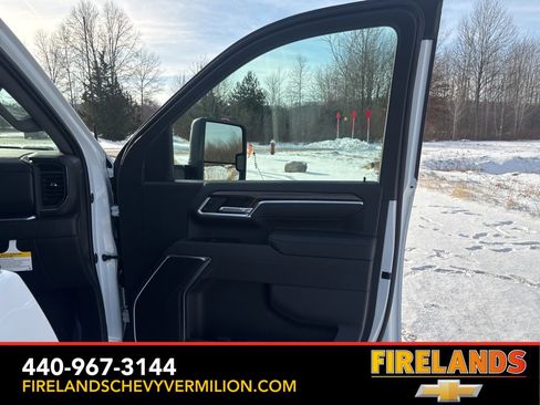 New 2026 Chevrolet Silverado 2500 LT image 26