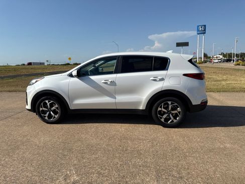 Used 2022 Kia Sportage LX FWD image 5