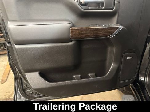 Used 2020 GMC Sierra 1500 Elevation w/ Elevation Value Package image 11