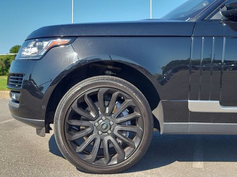 Used 2016 Land Rover Range Rover Supercharged AWD/4WD image 9