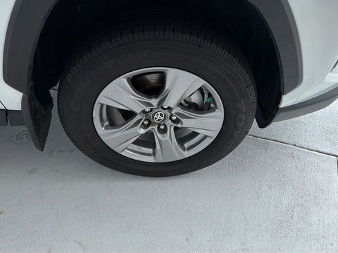 Used 2024 Toyota RAV4 XLE w/ Convenience Package AWD/4WD image 41