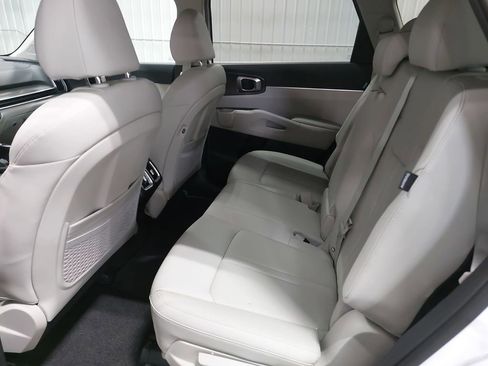 New 2026 Kia Sorento S image 14