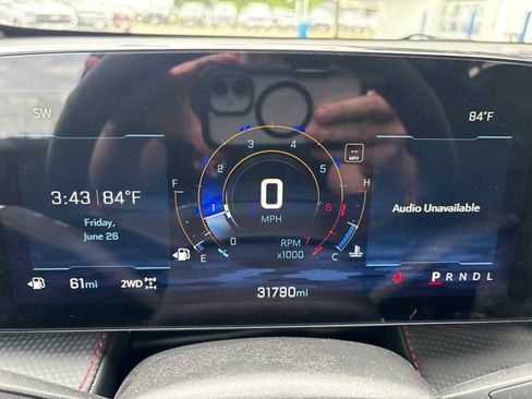 Used 2025 Chevrolet Equinox RS w/ Convenience Package III AWD/4WD image 17