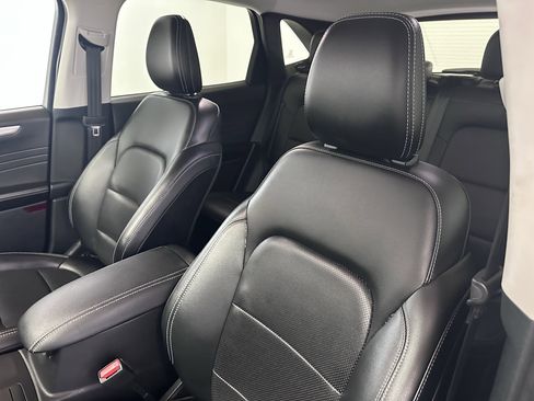 Used 2021 Ford Escape SEL image 42