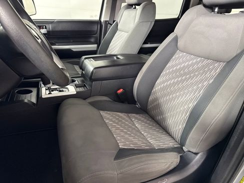 Used 2018 Toyota Tundra SR5 image 10